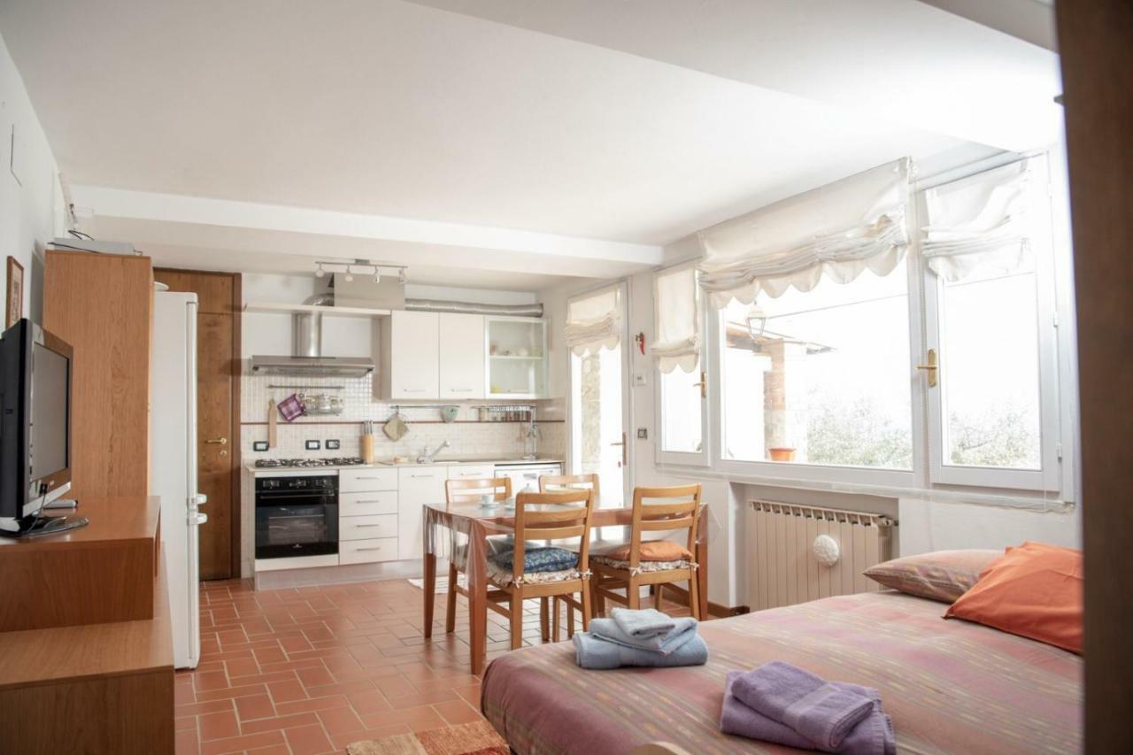 L'uliveta Apartment *